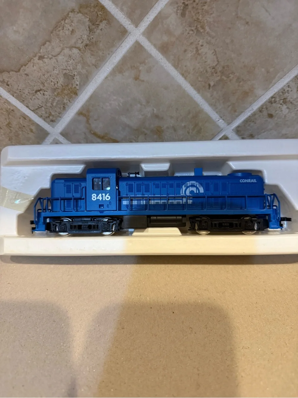 HO Scale Model Power, Alco RS-2 Diesel Locomotive, Conrail # 8416 - 6845 New